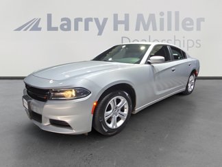 Used 2019 Dodge Charger SXT w/ Leather Interior Group image 1