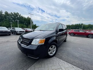 Used 2010 Dodge Grand Caravan Hero image 1