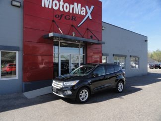 Used 2018 Ford Escape SEL image 1