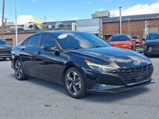 Used 2023 Hyundai Elantra SEL w/ Convenience Package image 1