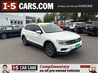 Used 2020 Volkswagen Tiguan SE image 1