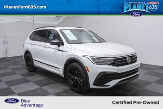 Used 2023 Volkswagen Tiguan SE R-Line image 1