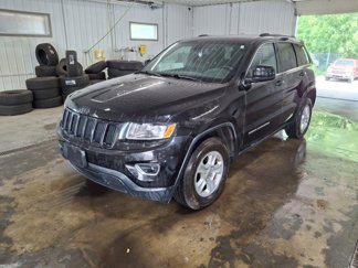 Used 2015 Jeep Grand Cherokee Laredo image 1
