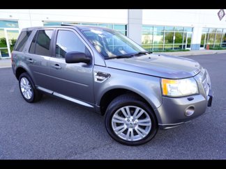 Used 2009 Land Rover LR2 HSE image 1