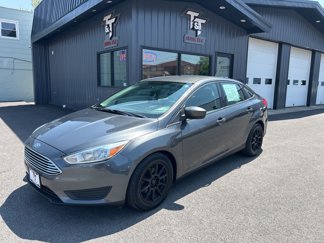 Used 2018 Ford Focus SE image 1