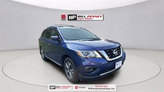 Used 2020 Nissan Pathfinder S image 1