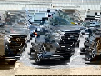 Certified 2023 Nissan Kicks SV image 1