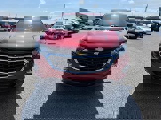 Used 2018 Chevrolet Equinox LT image 1