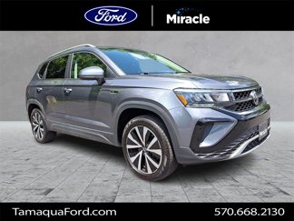 Used 2022 Volkswagen Taos SE image 1