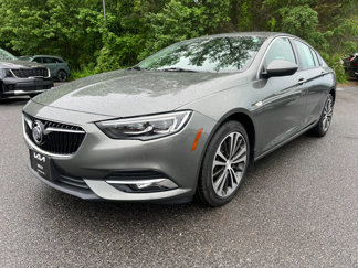 Used 2019 Buick Regal Preferred w/ Driver Confidence Package I image 1