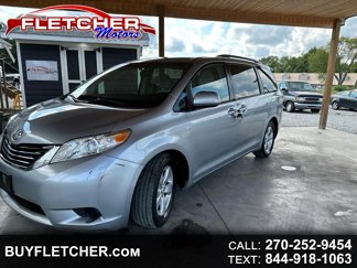 Used 2011 Toyota Sienna LE image 1
