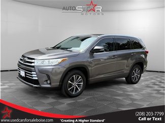 Used 2018 Toyota Highlander XLE image 1