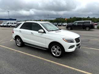 Used 2015 Mercedes-Benz ML 350 4MATIC w/ Premium 1 Package image 1