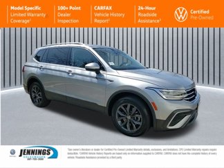 Certified 2022 Volkswagen Tiguan SE image 1