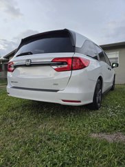 Used 2022 Honda Odyssey EX image 1