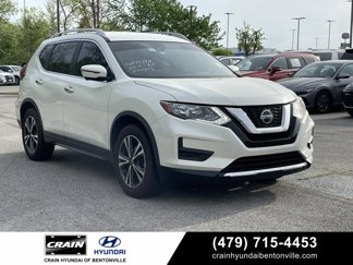 Used 2020 Nissan Rogue SV w/ Premium Package image 1