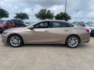 Used 2018 Chevrolet Malibu LT w/ Driver Confidence Package image 1