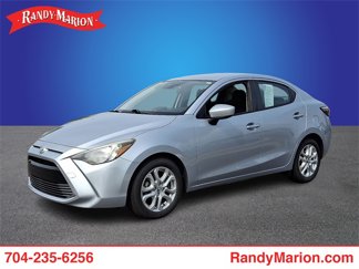 Used 2017 Toyota Yaris iA image 1