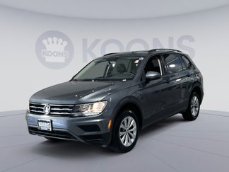 Used 2020 Volkswagen Tiguan S image 1