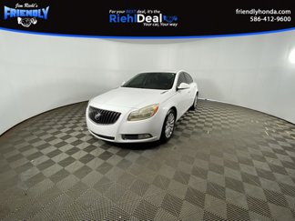 Used 2012 Buick Regal Premium image 1