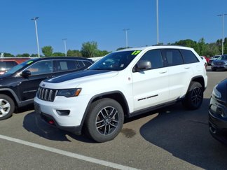 Used 2017 Jeep Grand Cherokee Trailhawk w/ Trailhawk Luxury Group image 1