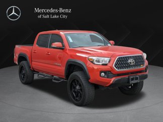 Used 2017 Toyota Tacoma 4x4 Double Cab image 1