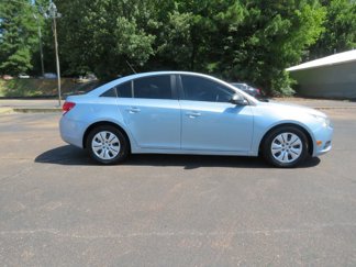 Used 2012 Chevrolet Cruze LS image 1