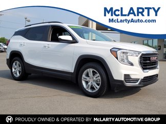 Used 2023 GMC Terrain SLE w/ Driver Convenience Package image 1