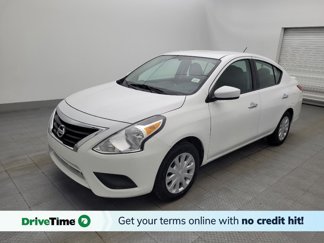 Used 2019 Nissan Versa SV image 1
