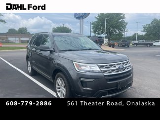 Used 2018 Ford Explorer XLT image 1