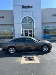 Used 2022 Dodge Charger SXT image 1