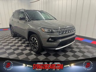 Used 2022 Jeep Compass Limited image 1