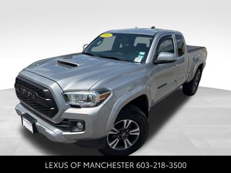 Used 2016 Toyota Tacoma TRD Sport image 1