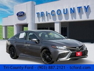 Used 2023 Toyota Camry XSE image 1