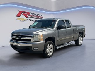 Used 2007 Chevrolet Silverado 1500 LT w/ 2LT Audio Package image 1