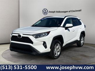 Used 2019 Toyota RAV4 XLE image 1