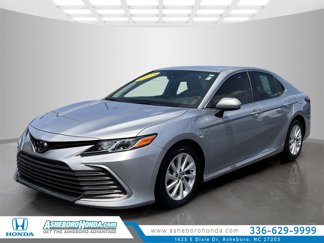 Used 2023 Toyota Camry LE image 1