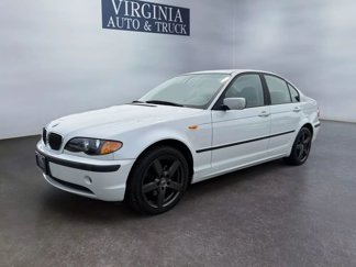 Used 2002 BMW 325xi Sedan image 1
