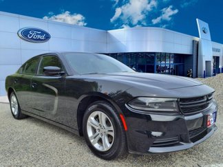Used 2022 Dodge Charger SXT image 1