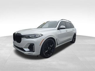 Used 2022 BMW X7 xDrive40i image 1