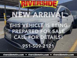 Used 2022 Volkswagen Taos S image 1