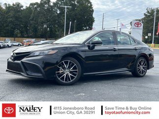 Certified 2023 Toyota Camry SE image 1