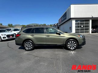 Used 2017 Subaru Outback 2.5i Limited image 1