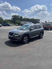Used 2023 Nissan Rogue SL image 1