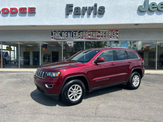 Used 2018 Jeep Grand Cherokee Laredo image 1