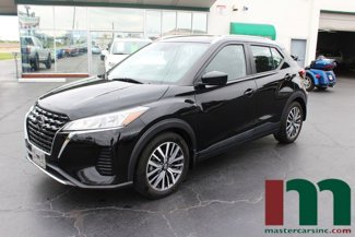 Used 2021 Nissan Kicks SV image 1