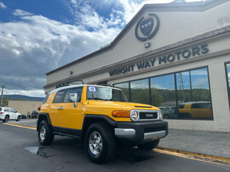 Used 2010 Toyota FJ Cruiser 4WD image 1