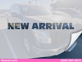 Used 2019 Nissan Titan SV image 1