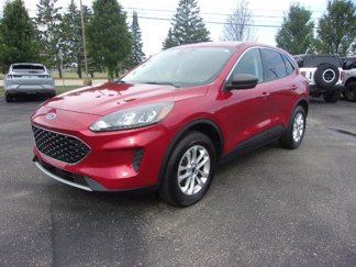 Used 2022 Ford Escape SE w/ Cold Weather Package image 1