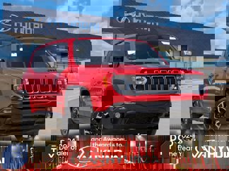 Used 2023 Jeep Renegade Latitude image 1